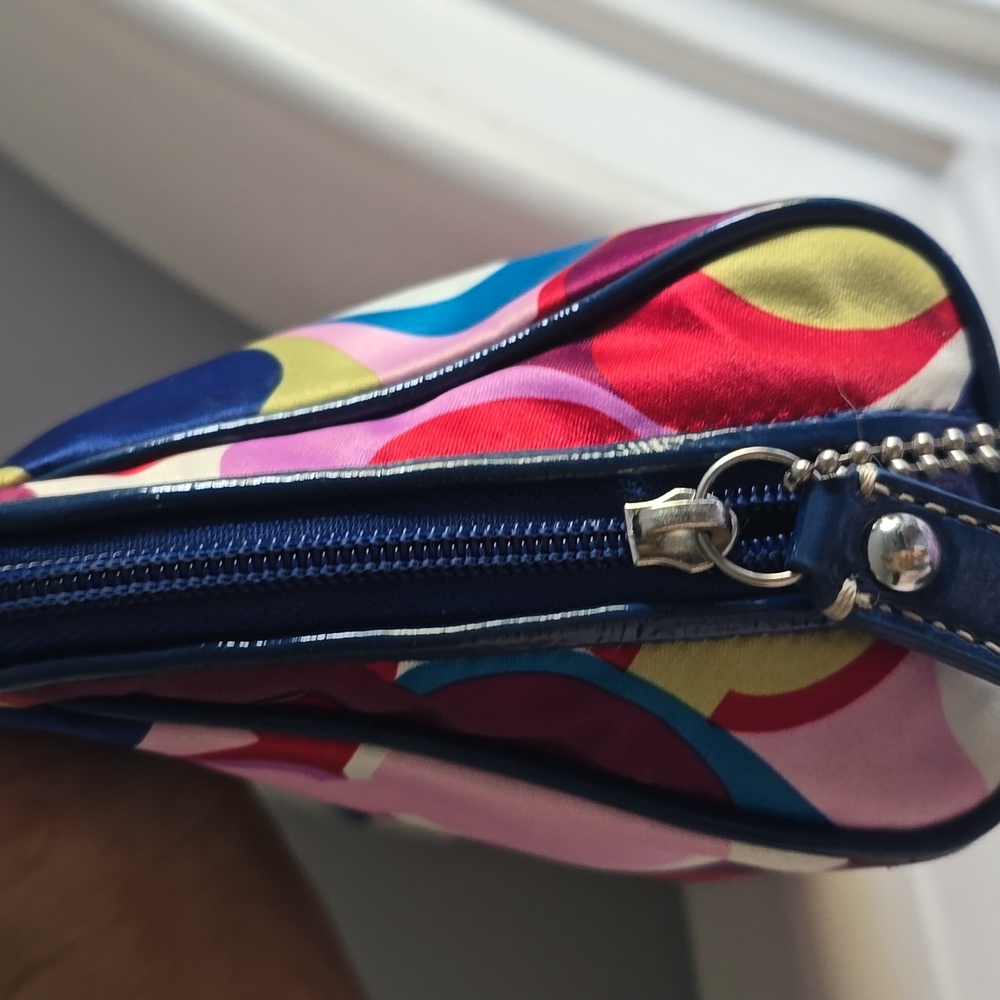 Coach Multicolor Patterned Clutch - Picture 5 of 7